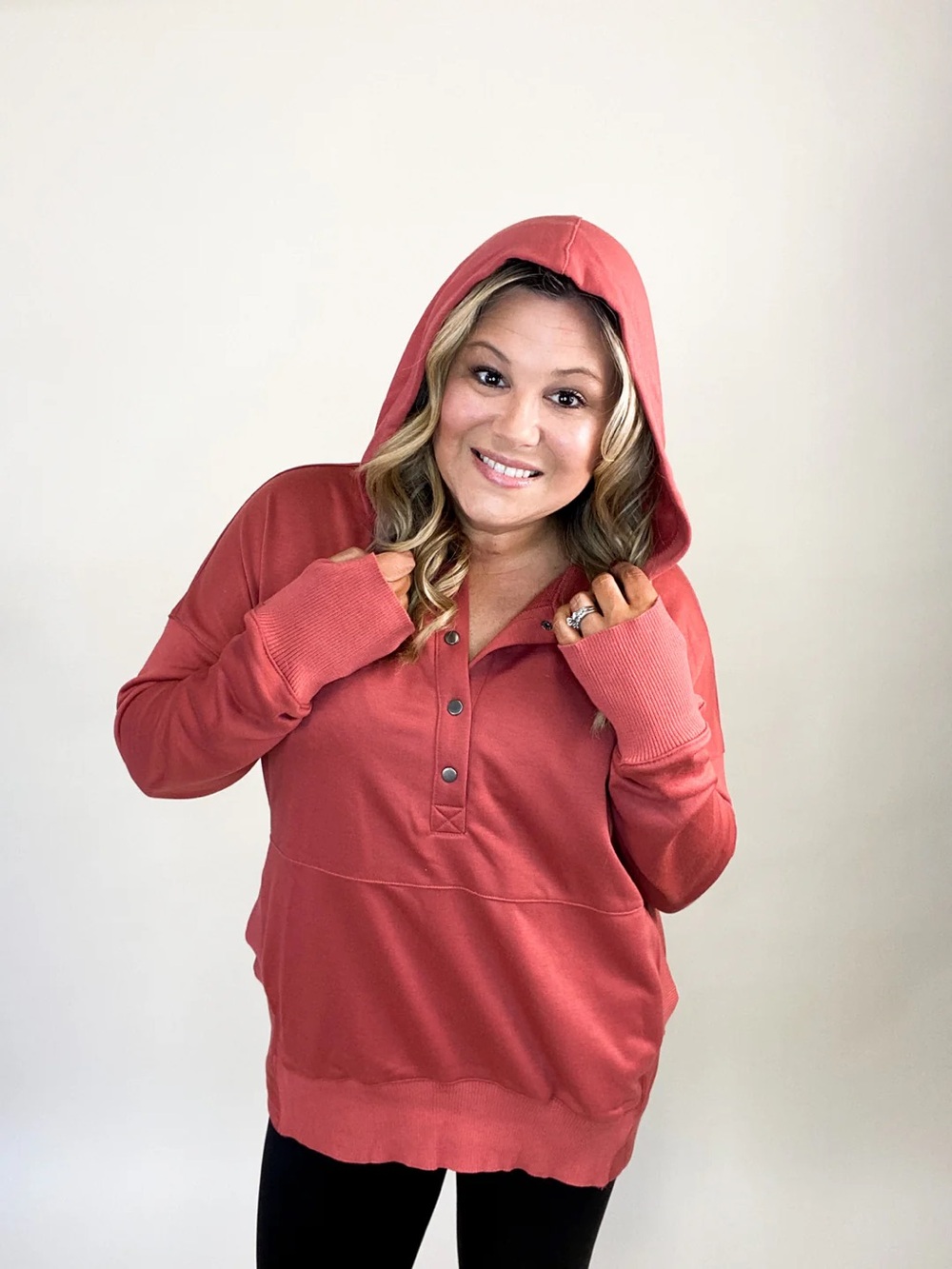 NEW! BIBI Women's Hooded Snap-Front Pullover Sweatshirt - Rust